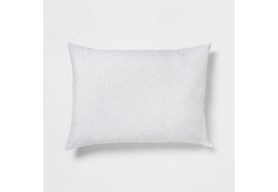 Room Essentials Bed Pillow