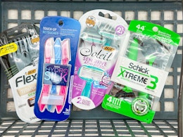 Top 10 Razor Deals This Week — Prices Start at $0.67 per Pack card image