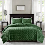 Madison Park Velvet Quilt Set