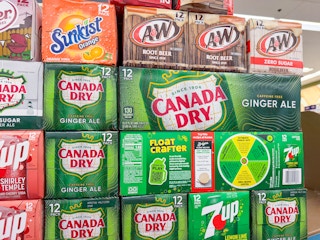 7up canada dry soda walgreens