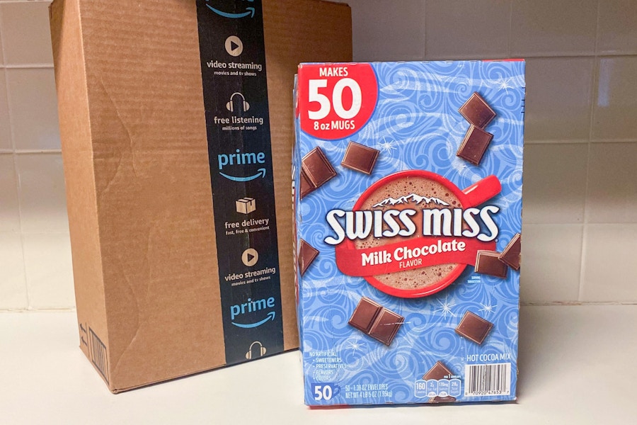 amazon-swiss-miss-hot-cocoa-box