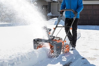cordless snow blower