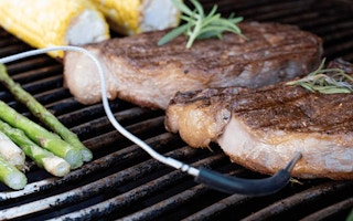 digital meat thermometer-amazon