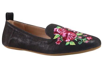 The Pioneer Woman Flats