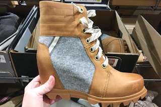 rue-la-la-sorel-boots-2022-2