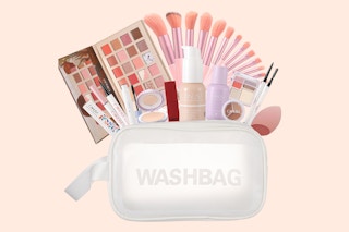 Full Face Makeup Set B0DHP65Z14