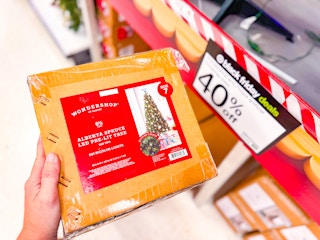 wondershop-christmas-tree-target2