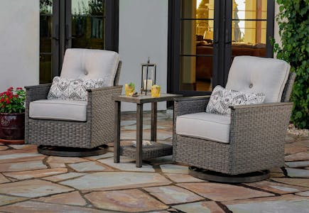 SunVilla Simone Patio Seating Set