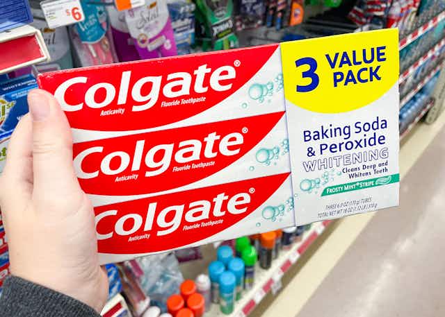 Colgate Baking Soda and Peroxide Toothpaste 2-Pack, $2.95 on Amazon card image