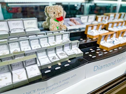 walmart-jewelry-area-1