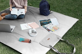 kohls koolaburra by ugg rowen outdoor blanket stock image 2022 1672152545 1672152545