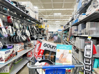 black friday walmart kitchen aisle 2021 3 1635489203 1635489203