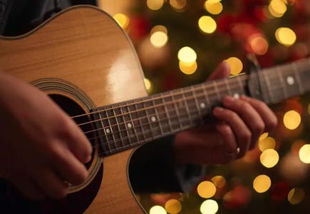 Center Stage Guitar Academy Package