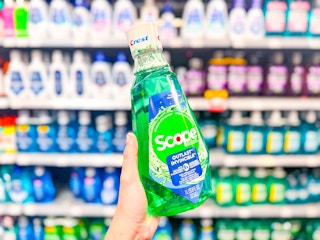 walmart-crest-scope-mouthwash-1