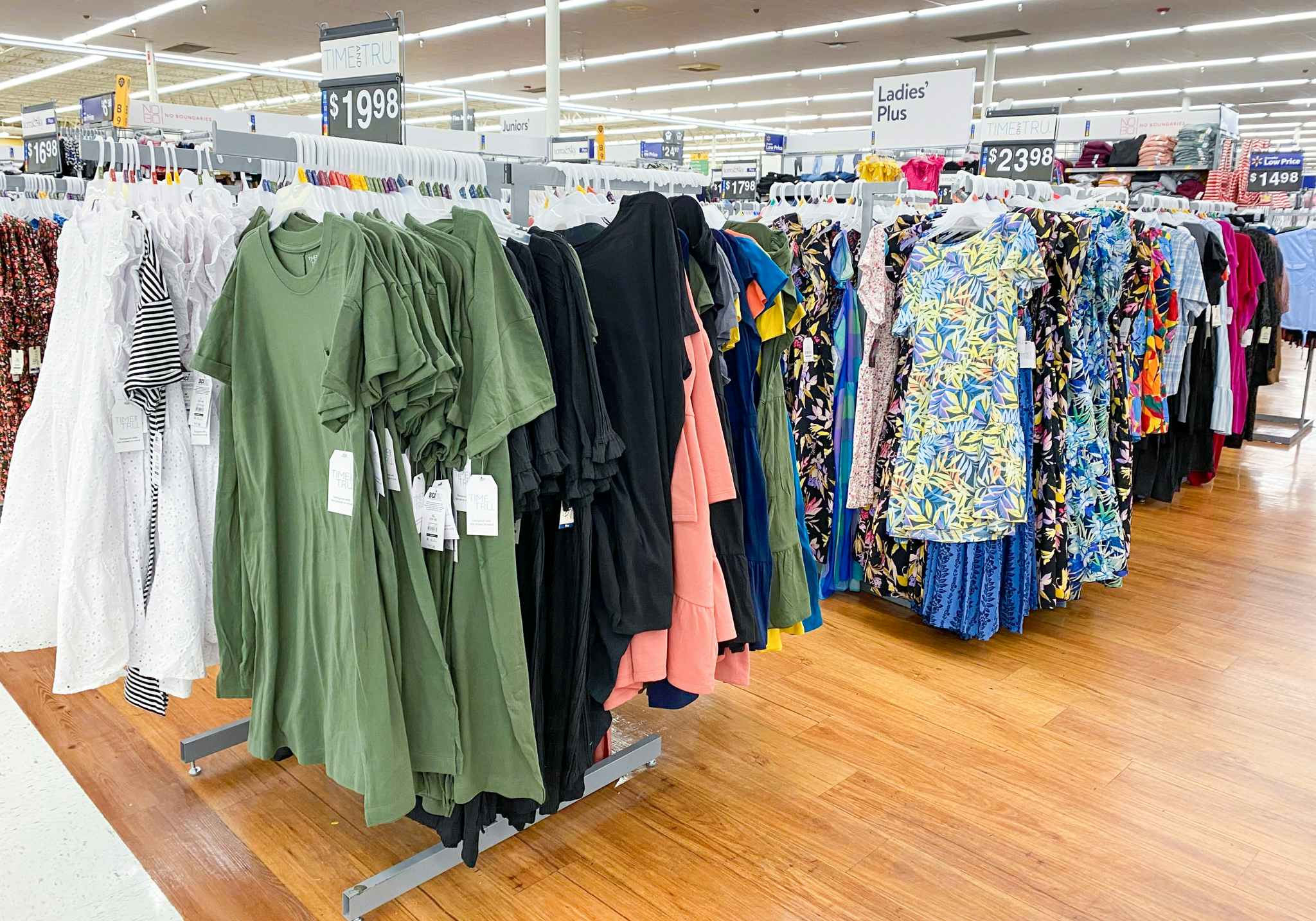 Dress Clearance at Walmart for $10 and Less (Plus Sizes Included)