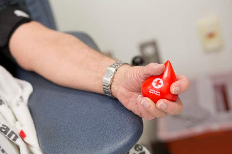 April 12, 2018. 
Blood Donation
Fairfax Blood Donation Center
Fairfax, Virginia
Pictured: American Red Cross blood donor sponge ball 

Blood donor squeezes an American Red Cross sponge ball while dontating blood at the Fairfax, Virginia Blood Donation Center.

Photo by Michelle Frankfurter for the American Red Cross.