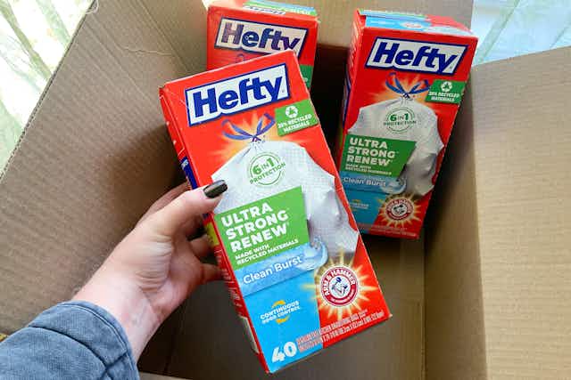 $10 Off 3 Hefty Trash Bags Promotion: 3 Boxes for $12.25 on Amazon card image