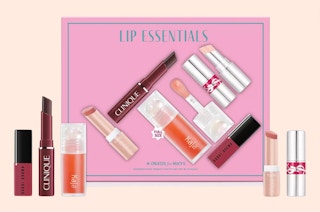 a 5-piece lip set