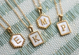 jane initial necklace dec 14 1671027982 1671027983 e1671028017498