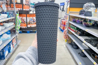 black textured tumbler