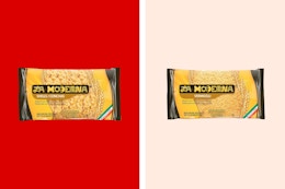 la moderna pasta on a grid