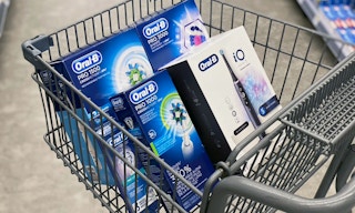 walgreens-oralbelectrictoothbrush-05-cs