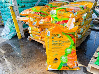 target-sta-freen-garden-soil