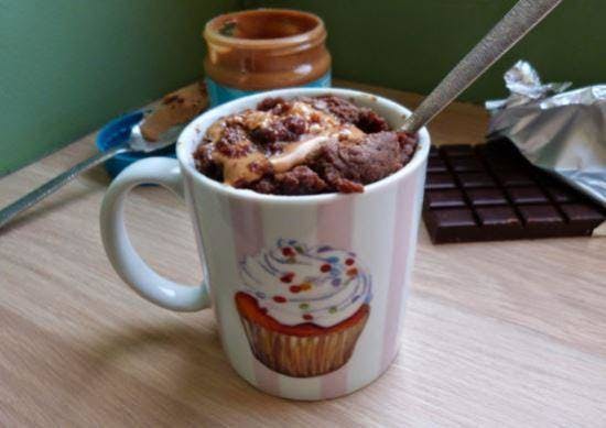 18 Easy Desserts You Can Make in a Freaking Mug