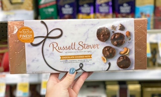 walgreens-blackfriday-russellstover-02-cs