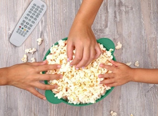 The Original Hotpop Microwave Popcorn Popper