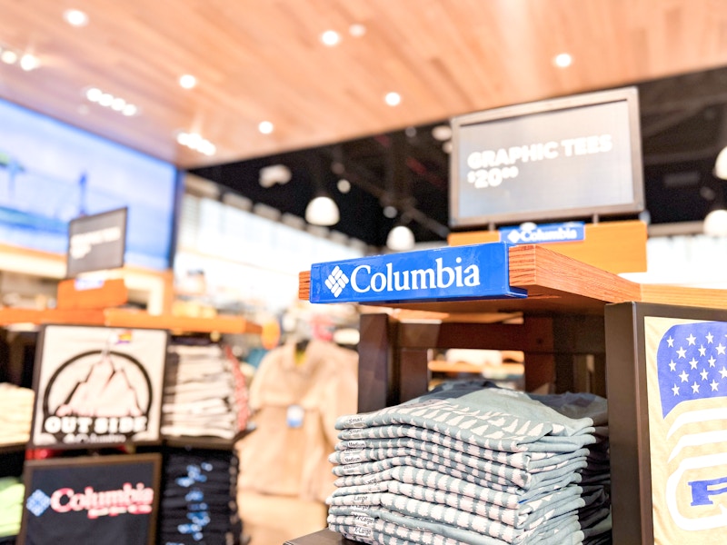 Disney-springs-columbia-store-kcl -05