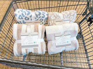 aldi-knit-throw-1