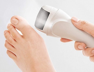 Electric callus remover set