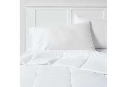 Room Essentials Comforter