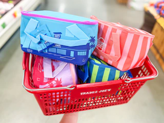 trader-joes-insulated-totes-1