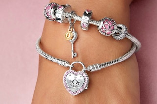 rue-la-la-pandora-februrary-2022-1