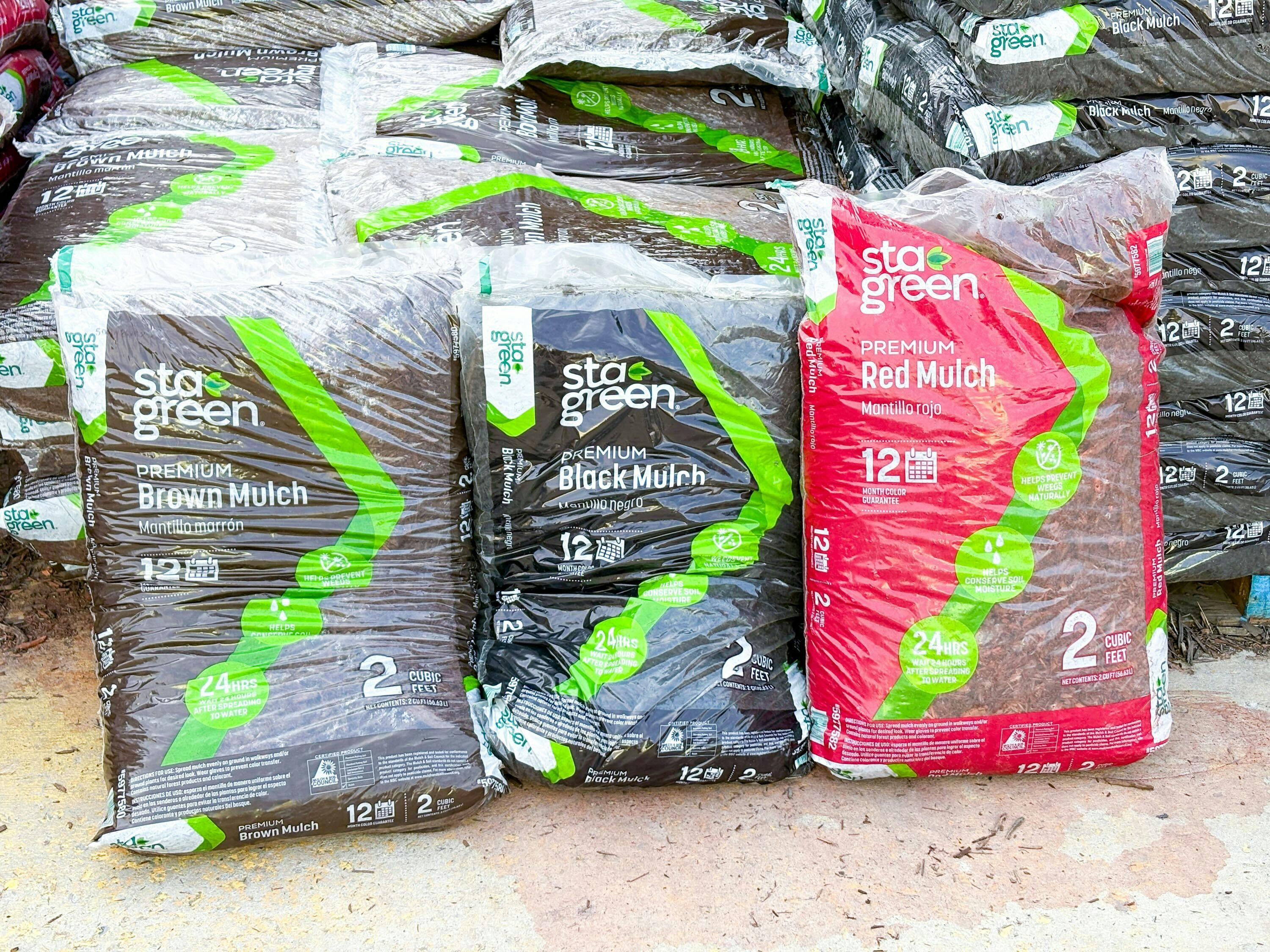 Lowe's Sta-Green mulch