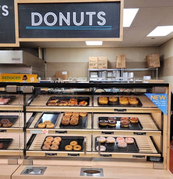 Kroger-bakery-donuts-sv