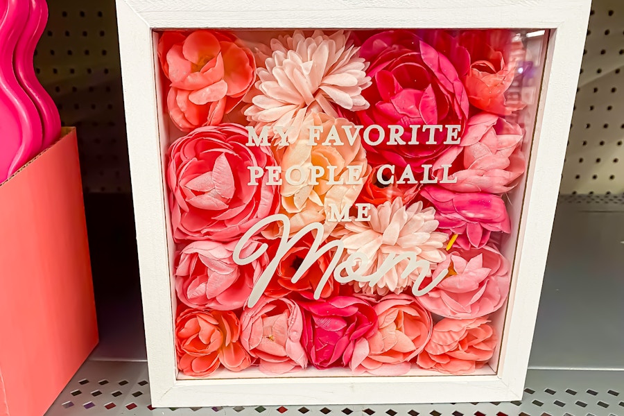 walmart-mothers-day-gift-flower-shadow-box--kcl