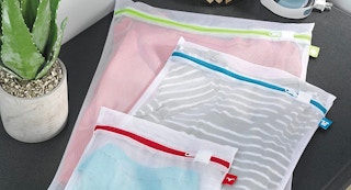 copy of header feature image color block 3 1682522584 1682522584