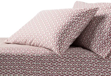 Threshold Holiday Sheet Set