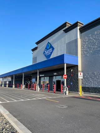 storefront of sam's club