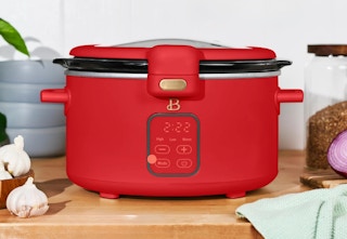 tomato red digital slow cooker