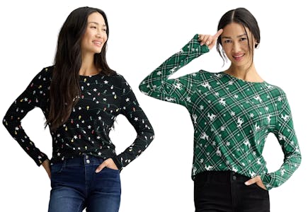 Women’s Holiday Long-Sleeve Shirt