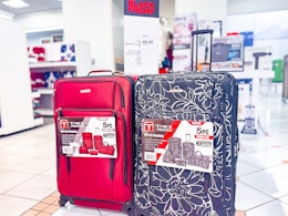 Retail Macy's Tag Freehold 5-Piece Softside Spinner Luggage Set 3