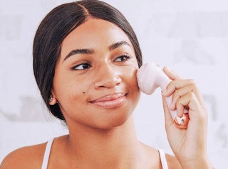 amazon finishing touch silicone scrubber 2022 1 1673026393 1673026393