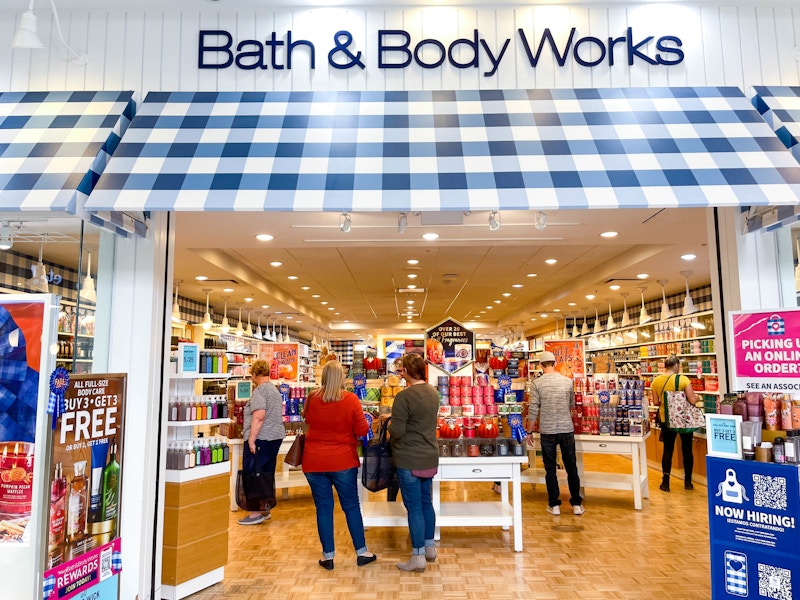 bath-and-body-works-store-sale-kcl-model