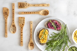 B0DT115CCS Spoon Set Mom