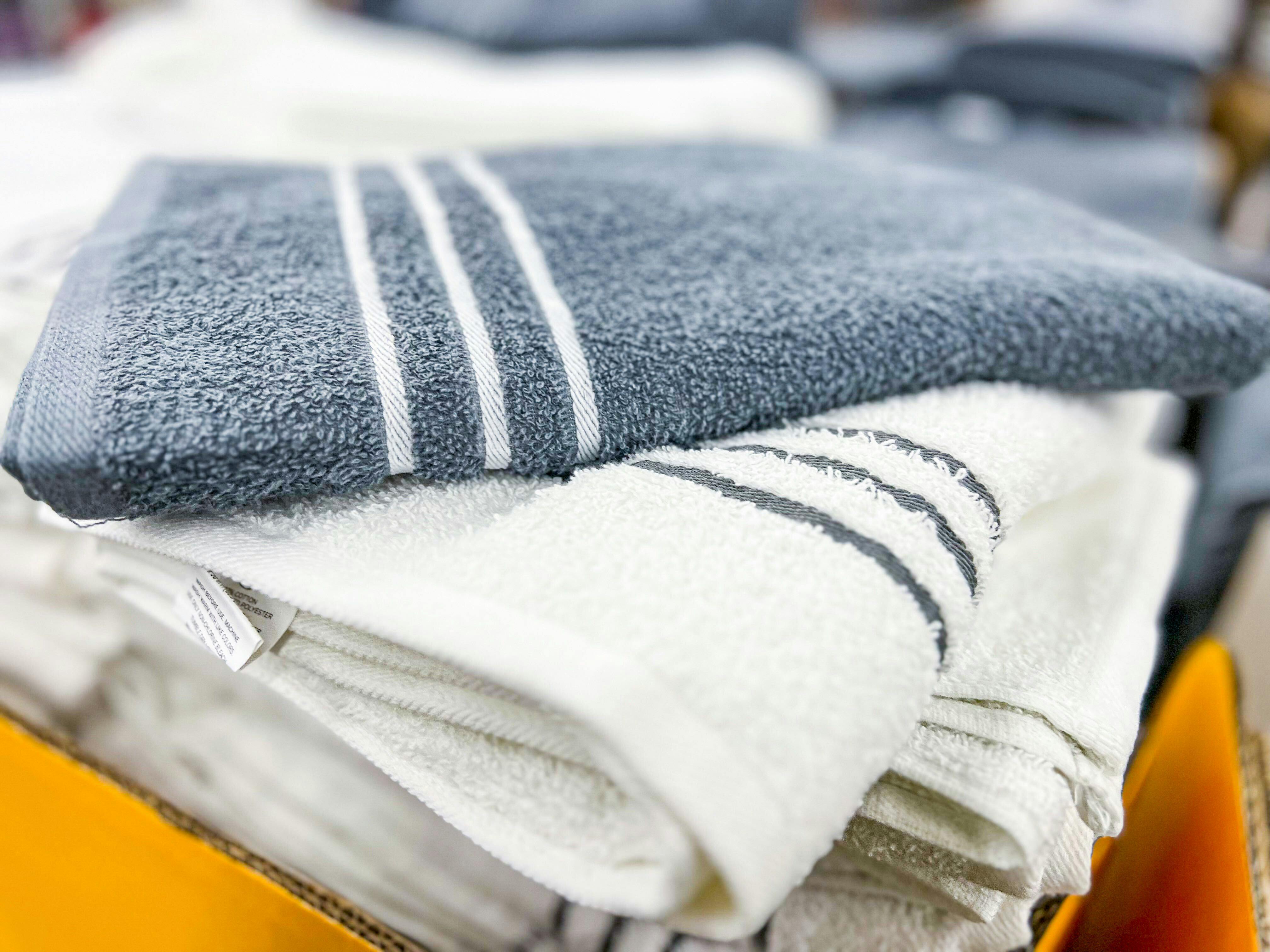 HOT Clearance deal on Mainstays Bath Towels at Walmart - My Publix Coupon  Buddy