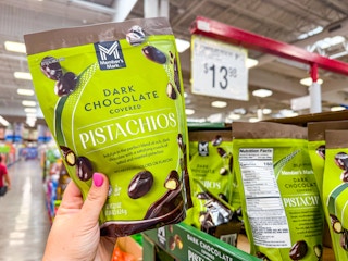 sams-club-memebers-mark-dark-chocolate-covered-pistachios-1